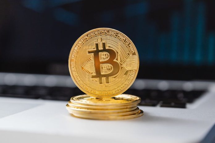 Emirates NBD cryptocurrency offerings on Liv X