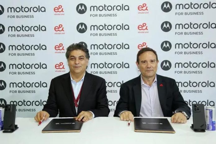 Motorola Mobility-e& UAE Partnership