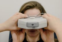 Study on eye microbiome in space