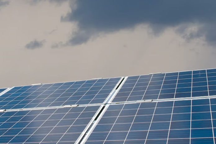 Masdar acquires Valle Solar