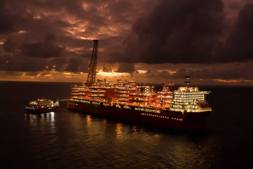 XRG invests in Mozambique’s Rovuma Basin LNG projects