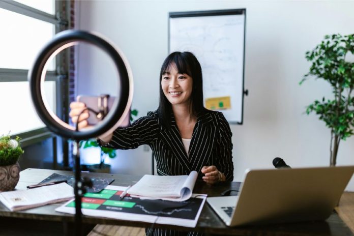 UAE Finfluencer License