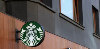 Starbucks to lower prices on iced beverages in China Starbucks China price cuts