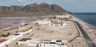 Salt production facility in Qatar