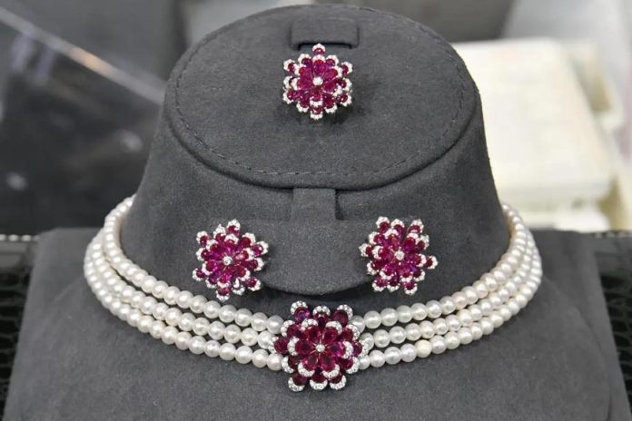 Silver Jewelry Expo at 26th Abha Shopping Festival