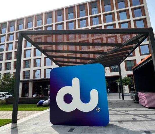 du unfolds Experience X program