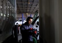 Rafid wins UAE ministry's 5 star rating for auto services