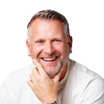 AutoData, Mercedes-Benz launch OEM Data partnership in MENA