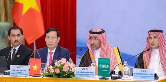Saudi and Vietnamese firms ink 5 investment deals at business forum Saudi and Vietnamese firms deals