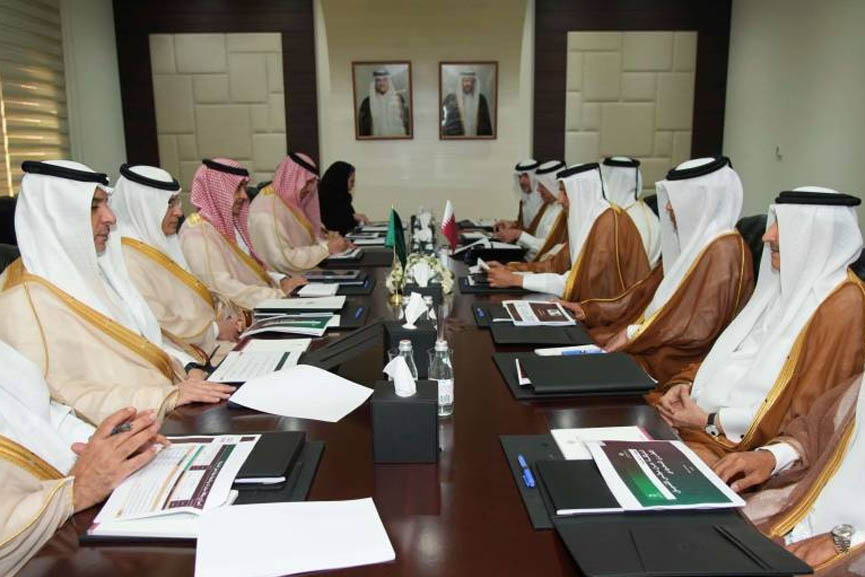 Qatar and Saudi Arabia discuss ways to strengthen media ties
