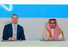 Monsha'at-PayPal sign MoU