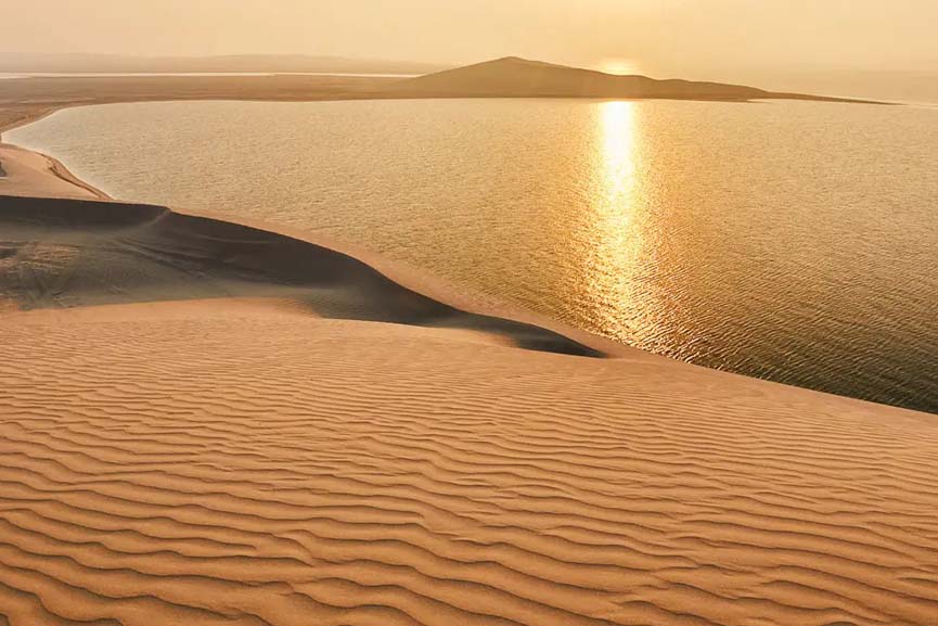 Khor Al Adaid: The scenic blend of 'Desert and Inland Sea'