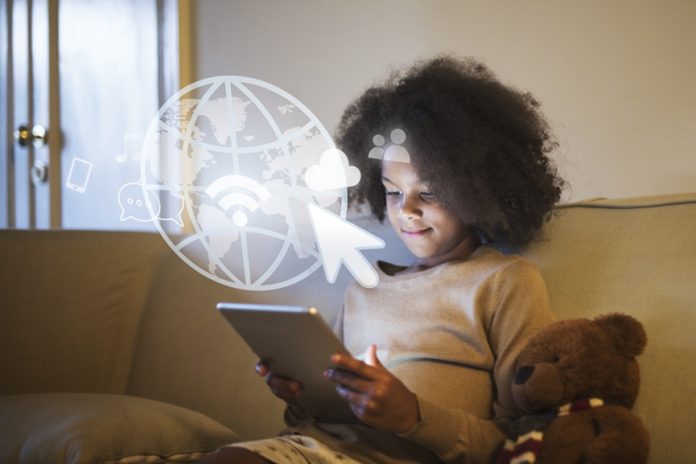 UAE strengthens child digital safety federal law- GCC Business News UAE strengthens child digital safety federal law- GCC Business News