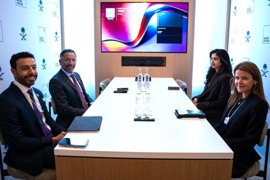 Saudi Minister explores manufacturing, steel ties at Davos