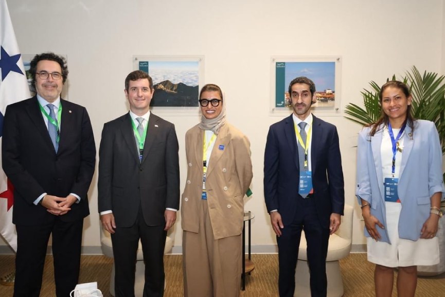 UAE Minister of State joins International Economic Forum