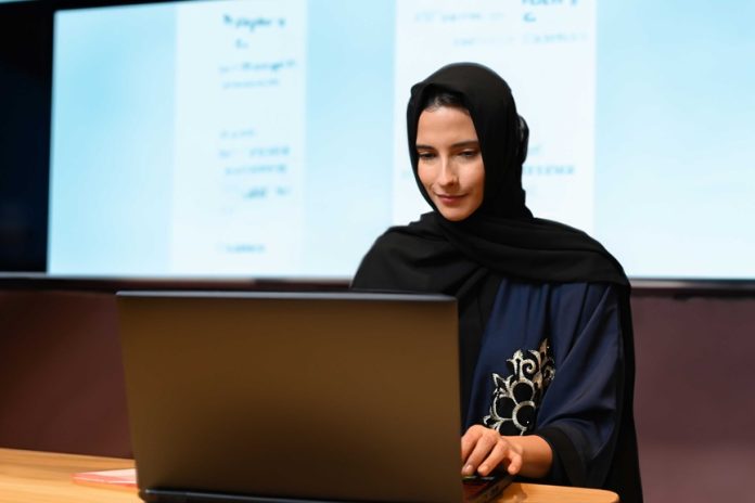 UAE Ministry issues remote learning guide for 3rd term -GCC Business News UAE Ministry issues remote learning guide for 3rd term -GCC Business News