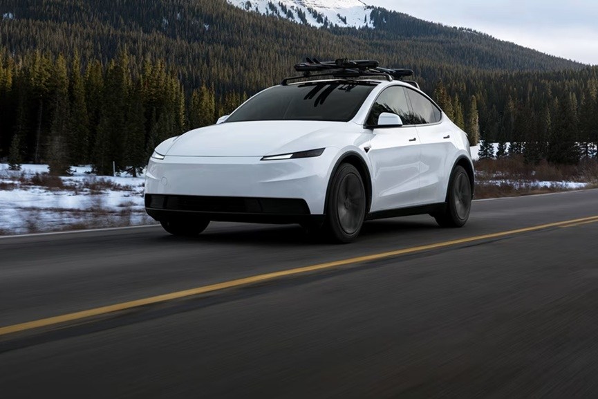 Tesla 2nd Saudi center in Jeddah-model y- GCC Business News