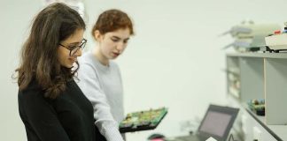 AURAK launches new program