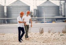 Bahrain LMRA cuts labor supply license processing time Bahrain LMRA cuts labor supply license processing time-GCC Business News