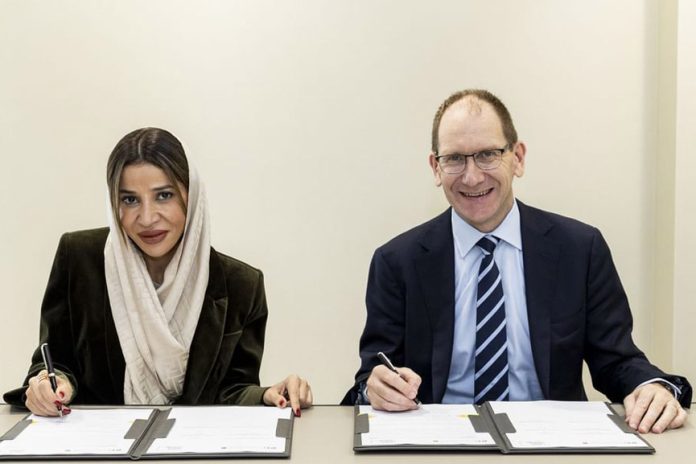 Etihad Credit Insurance and EFA sign MoU