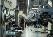 Mohamed Yousuf Naghi Motors opens BMW Retail.Next facility in Jeddah Mohamed Yousuf Naghi Motors launches BMW Retail.Next Center