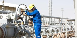 Kuwait to raise oil output to 2 million barrels per day Kuwait to raise oil output to 2 million barrels per day-GCC Business News