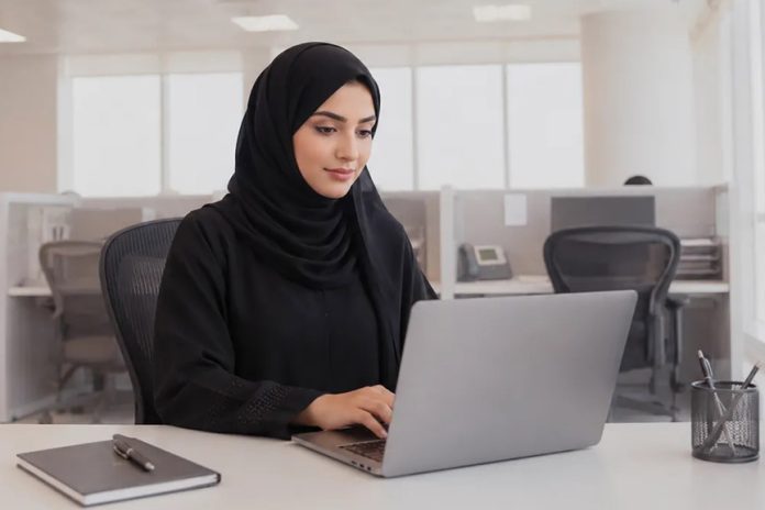 Abu Dhabi Government partners with Microsoft Abu Dhabi Government partners with Microsoft