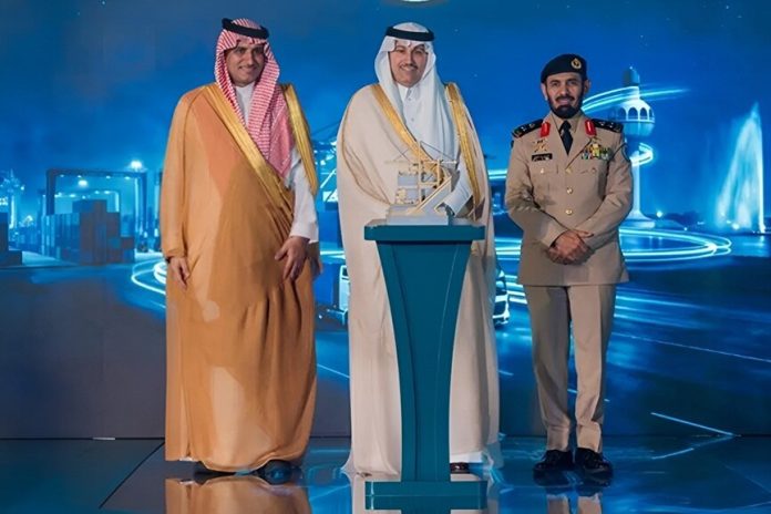 Saudi largest truck marshalling area at Jeddah Port-GCC Business News Saudi largest truck marshalling area at Jeddah Port-GCC Business News